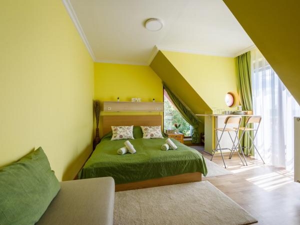 Villa Muzsa Deluxe : photo 3 de la chambre chambre double – vue sur lac