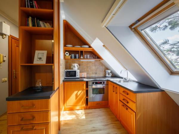 Villa Muzsa Deluxe : photo 6 de la chambre appartement - vue sur jardin