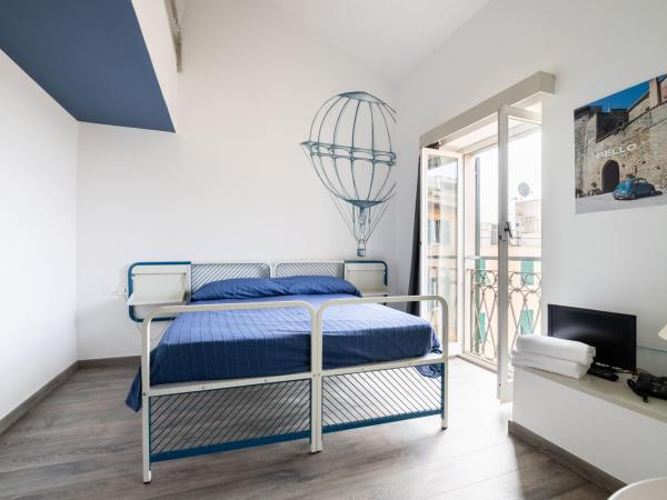 Ostello Bello Genova : photo 4 de la chambre chambre quadruple avec salle de bains privative