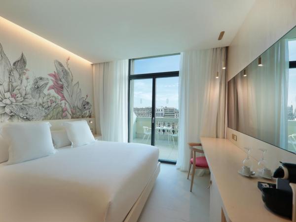 Iberostar Selection Paseo de Gracia 4 Sup : photo 2 de la chambre chambre double avec terrasse