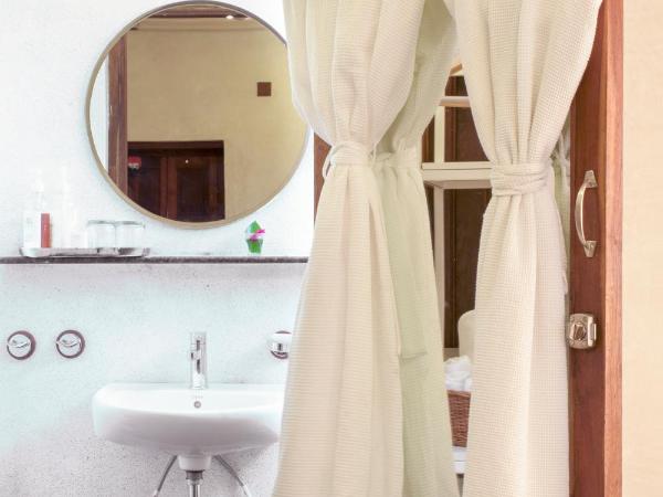 Mangaldas Ni Haveli II by The House of MG : photo 7 de la chambre whc contemporary heritage junior suite