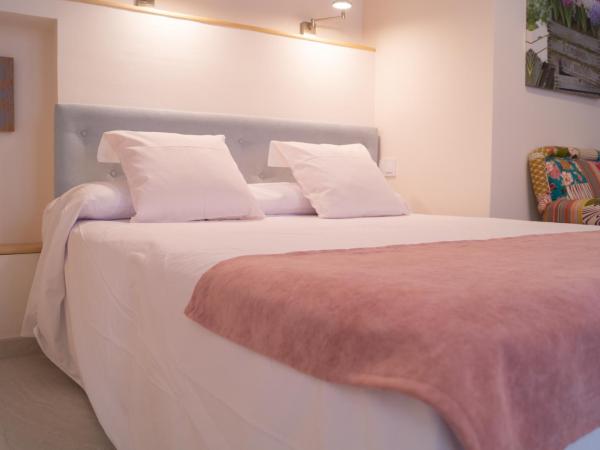Hospedería Baños Arabes de Córdoba Dos : photo 8 de la chambre chambre double avec 2 heures d'accès gratuit au spa