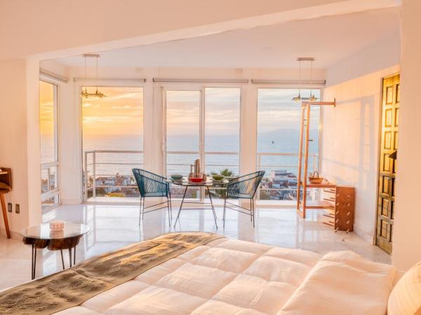 La Casa Blanca : photo 4 de la chambre suite lit king-size - vue sur mer