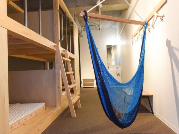 The Stay Osaka Shinsaibashi : photo 3 de la chambre chambre quadruple avec salle de bains commune