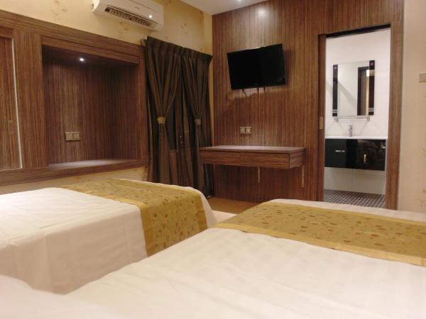 Mandarin Hotel Kota Kinabalu : photo 3 de la chambre chambre lits jumeaux supérieure