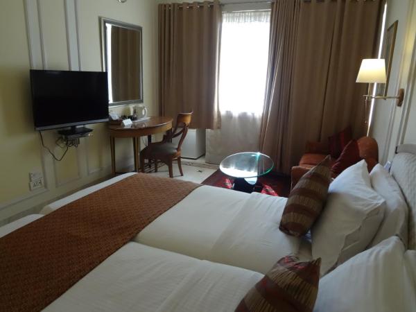 Regency Hotel Malabar Hill : photo 3 de la chambre chambre double deluxe