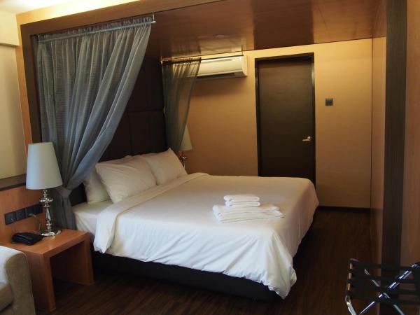 C'haya Hotel : photo 3 de la chambre suite lit king-size