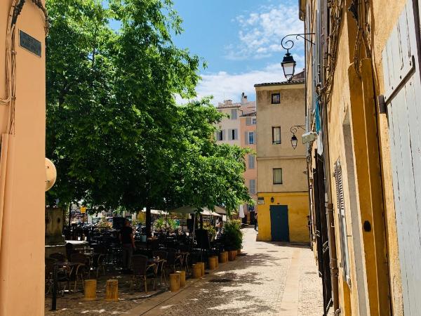 Chambre Le Merindol : photo 10 de la chambre chambre double