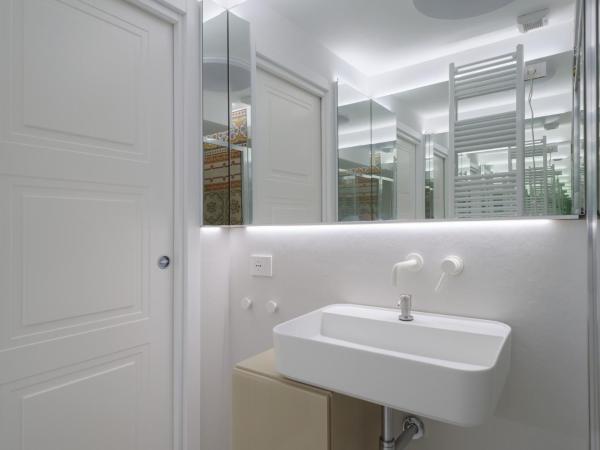 Sopramonte Exclusive Rooms : photo 7 de la chambre suite deluxe - vue sur mer