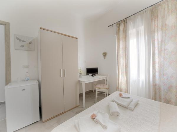 Casa Lucia : photo 3 de la chambre grande chambre double