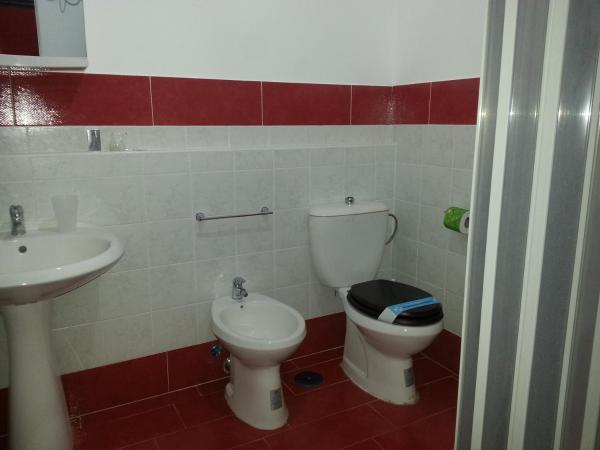 B&B Villa Pia : photo 6 de la chambre chambre double ou lits jumeaux avec lit d'appoint