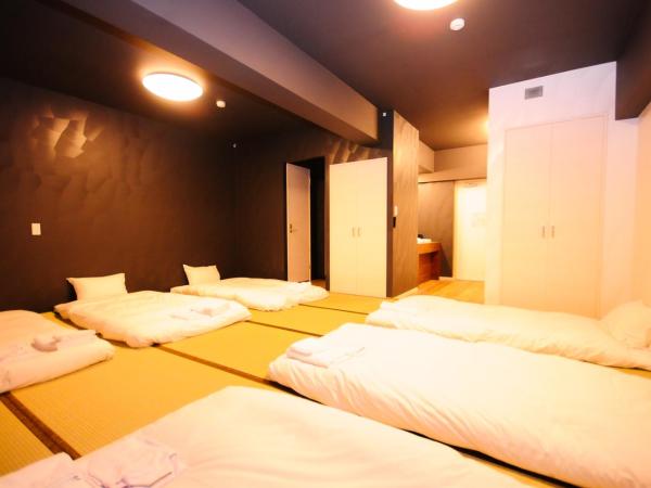 Hotel Japanesque Fukuoka : photo 1 de la chambre dortoir pour femmes de 6 lits