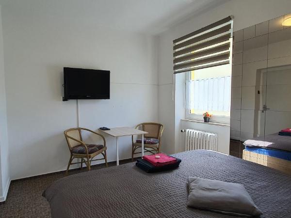 M-Tourist : photo 3 de la chambre chambre double