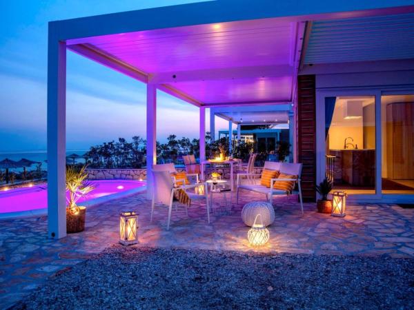 Terra Park Phalaris : photo 4 de la chambre mobile home marinus avec piscine