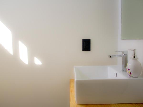 Hostal Hidalgo : photo 3 de la chambre chambre triple confort