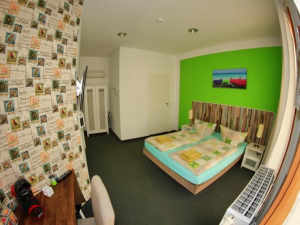 Botschaft : photo 1 de la chambre chambre double