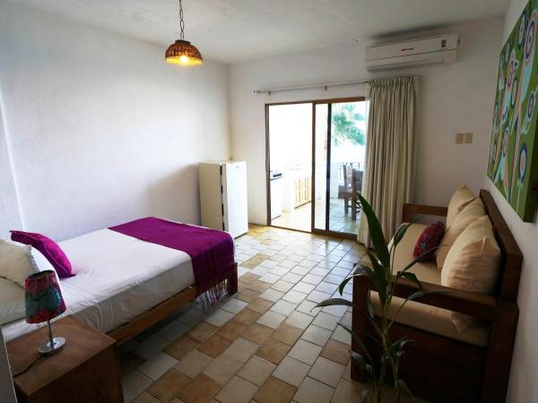 Emperador Vallarta Beachfront Hotel and Suites : photo 1 de la chambre suite junior