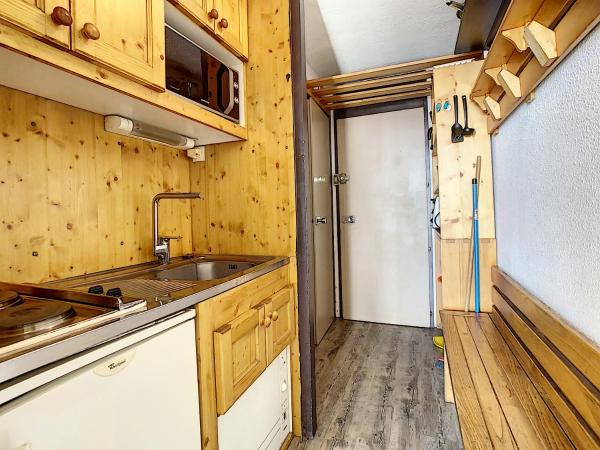 Résidence Lac du Lou - Les Ménuires : photo 4 de la chambre appartement 108 - vue sur montagne