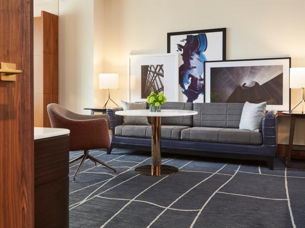 Park Hyatt Toronto : photo 6 de la chambre suite d'angle 1 chambre