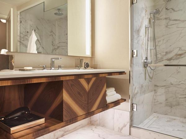 Park Hyatt Toronto : photo 8 de la chambre suite d'angle 1 chambre