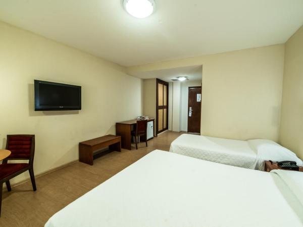 Hotel Praia Centro : photo 2 de la chambre chambre standard lit queen-size