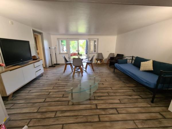 Au Soleil Boulonnais : photo 1 de la chambre chambre familiale avec salle de bains privative