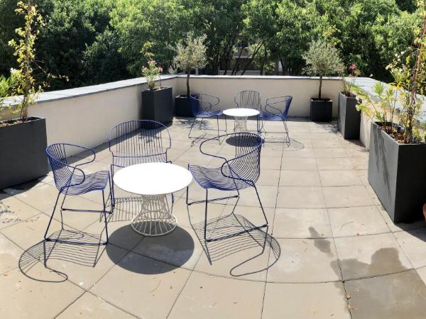 The People - Marseille : photo 6 de la chambre chambre double avec terrasse