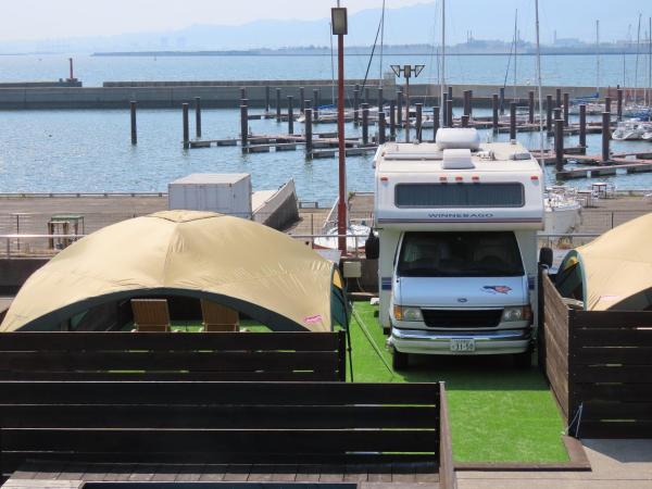 Osaka Hokko Marina HULL : photo 5 de la chambre camping car with twin bed and one extra bed