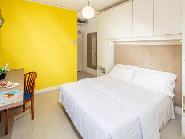 Hotel Alexander : photo 2 de la chambre chambre double - vue sur mer