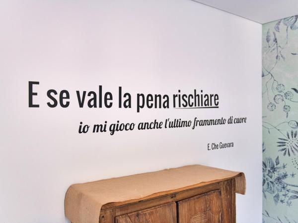 Salotto Brè - Bed & Breakfast charming rooms : photo 4 de la chambre double room with external private bathroom