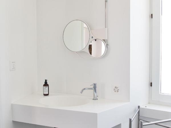 Salotto Brè - Bed & Breakfast charming rooms : photo 6 de la chambre chambre familiale avec salle de bains privative