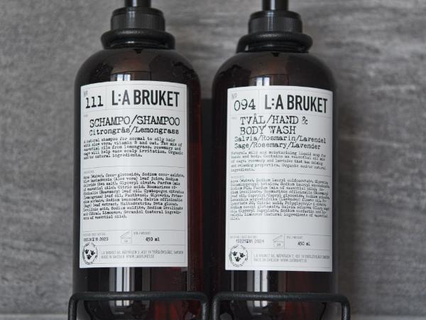 Salotto Brè - Bed & Breakfast charming rooms : photo 8 de la chambre chambre familiale avec salle de bains privative