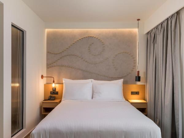 Hyperion City Hotel & Spa : photo 1 de la chambre chambre double deluxe avec balcon