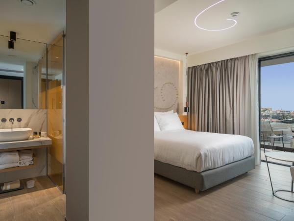 Hyperion City Hotel & Spa : photo 8 de la chambre chambre double - vue sur mer