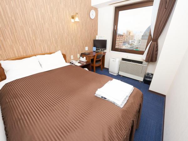 Famy Inn Makuhari : photo 1 de la chambre chambre double - non-fumeurs