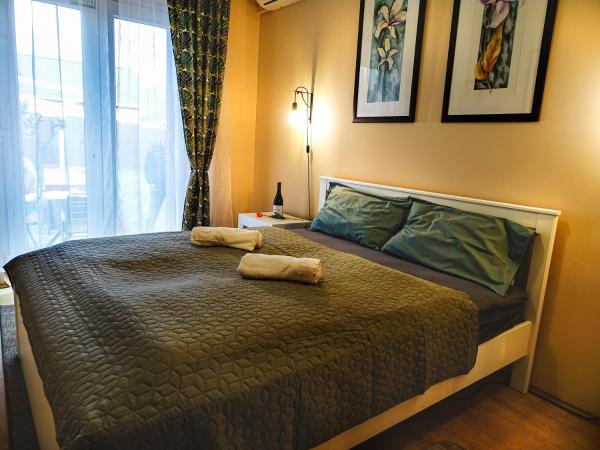 Nótafa Vendégház Eger : photo 8 de la chambre chambre double avec salle de bains privative