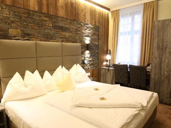 BEST WESTERN Plus Hotel Goldener Adler Innsbruck : photo 2 de la chambre chambre double traditionnelle