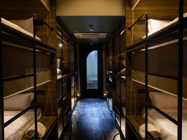 Mayura Aureole CoLiving : photo 4 de la chambre lit superposé dans dortoir mixte