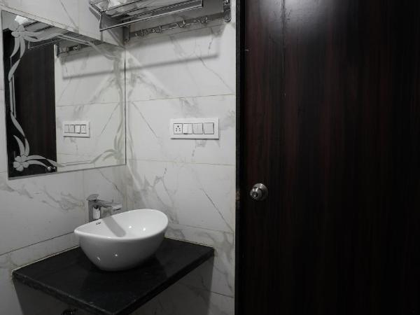 HOTEL THE BLACKSTONE : photo 8 de la chambre chambre double deluxe