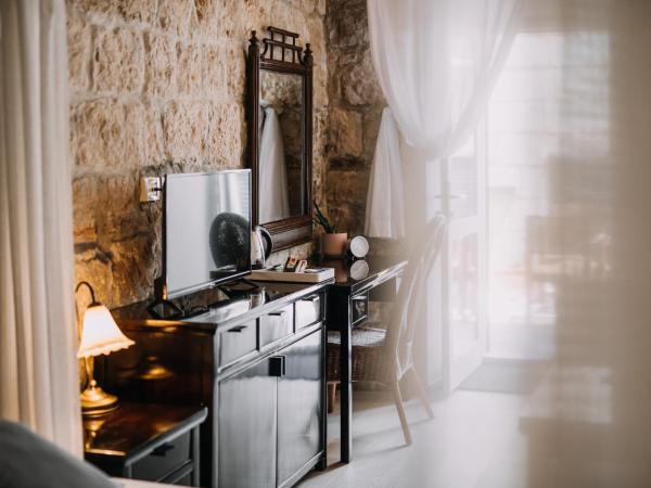 Villa Allure of Dubrovnik : photo 8 de la chambre chambre double de luxe avec terrasse - Étage inférieur