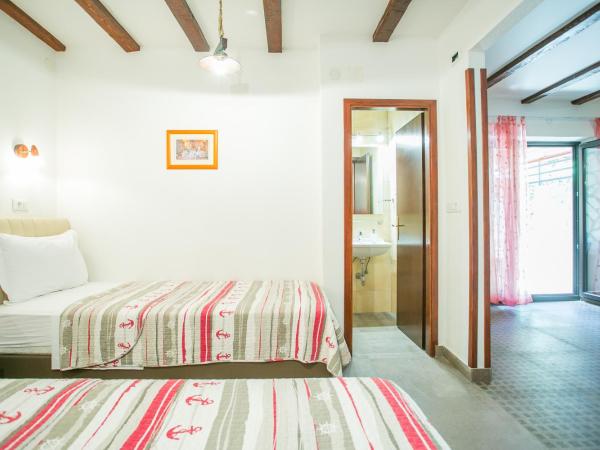 Garden Apartment Hotel : photo 10 de la chambre appartement 1 chambre (4 adultes)