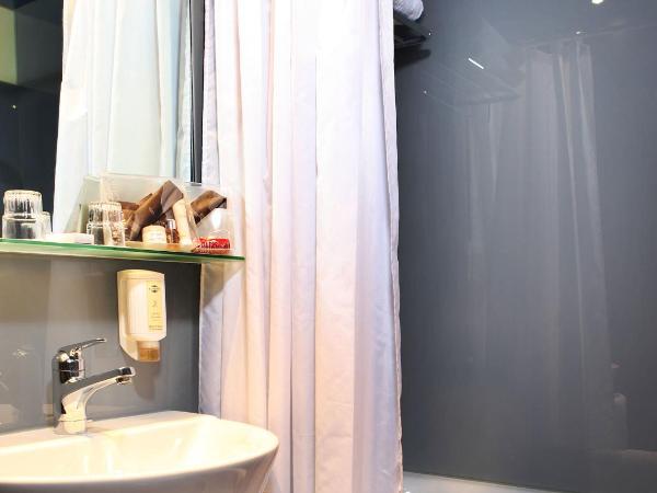 Hotel Montana Zürich : photo 4 de la chambre chambre double confort