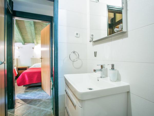 Garden Apartment Hotel : photo 7 de la chambre appartement 1 chambre avec terrasse