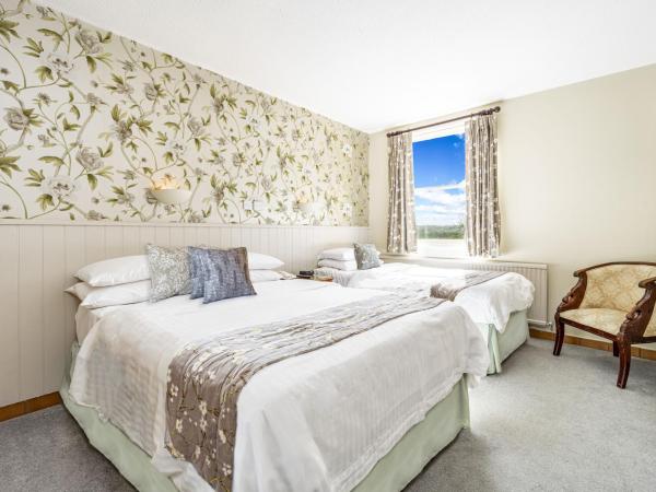 Best Western Limpley Stoke Hotel : photo 2 de la chambre chambre familiale avec lits double et simple