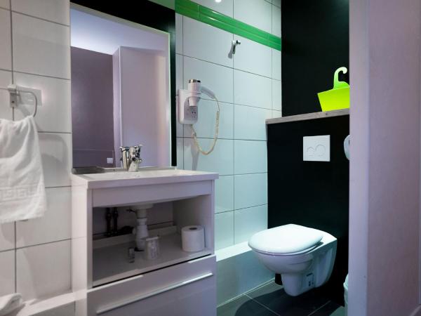 Hotel De Quebec : photo 3 de la chambre chambre simple