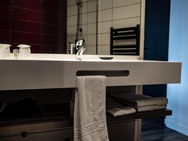 Hotel De Quebec : photo 2 de la chambre chambre double ou lits jumeaux supérieure