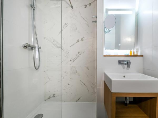 Hôtel Jules Verne, BW Signature Collection : photo 5 de la chambre chambre supérieure lit queen-size