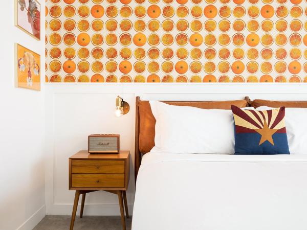 RISE Uptown : photo 4 de la chambre mini chambre lit king-size