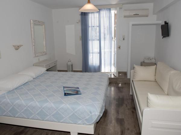 Blue Sky Summer : photo 10 de la chambre studio Économique avec balcon - demi sous-sol