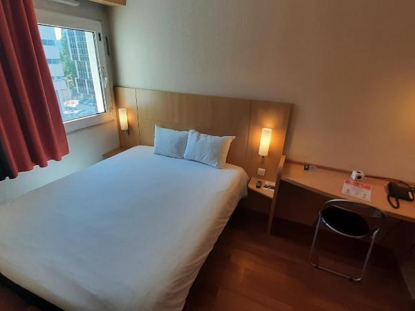 Hotel ibis Lisboa Jose Malhoa : photo 4 de la chambre chambre double standard - accessible aux personnes à mobilité réduite